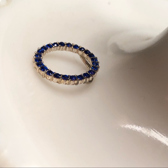 🔥4/$20 Blue rhinestone circle pendant - Picture 2 of 3